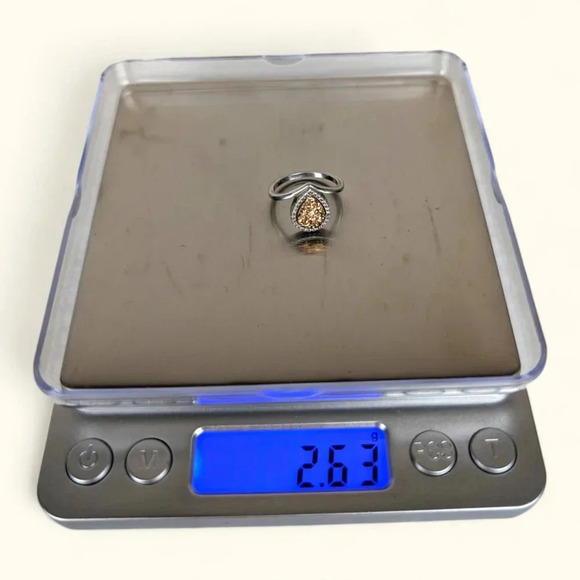 Sterling Silver & Topaz Tear Drop Ring - Picture 4 of 8